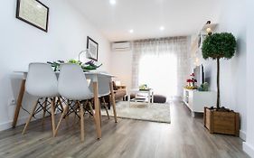 Apartamento renovado y confortable en el centro de Granada